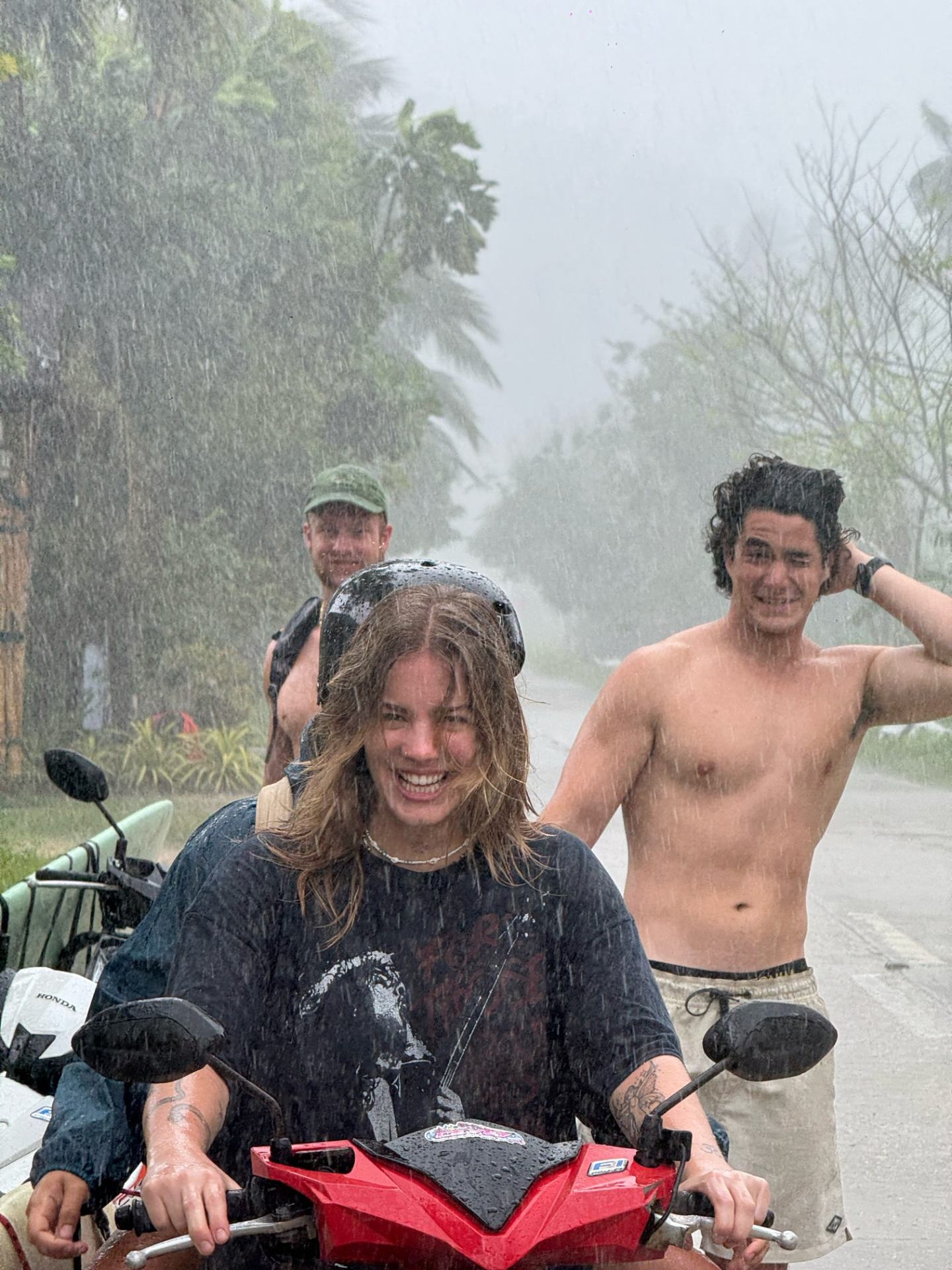 Riding through a downpour, Juan & Lonely
